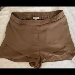 Arden B soft ruffle detail shorts